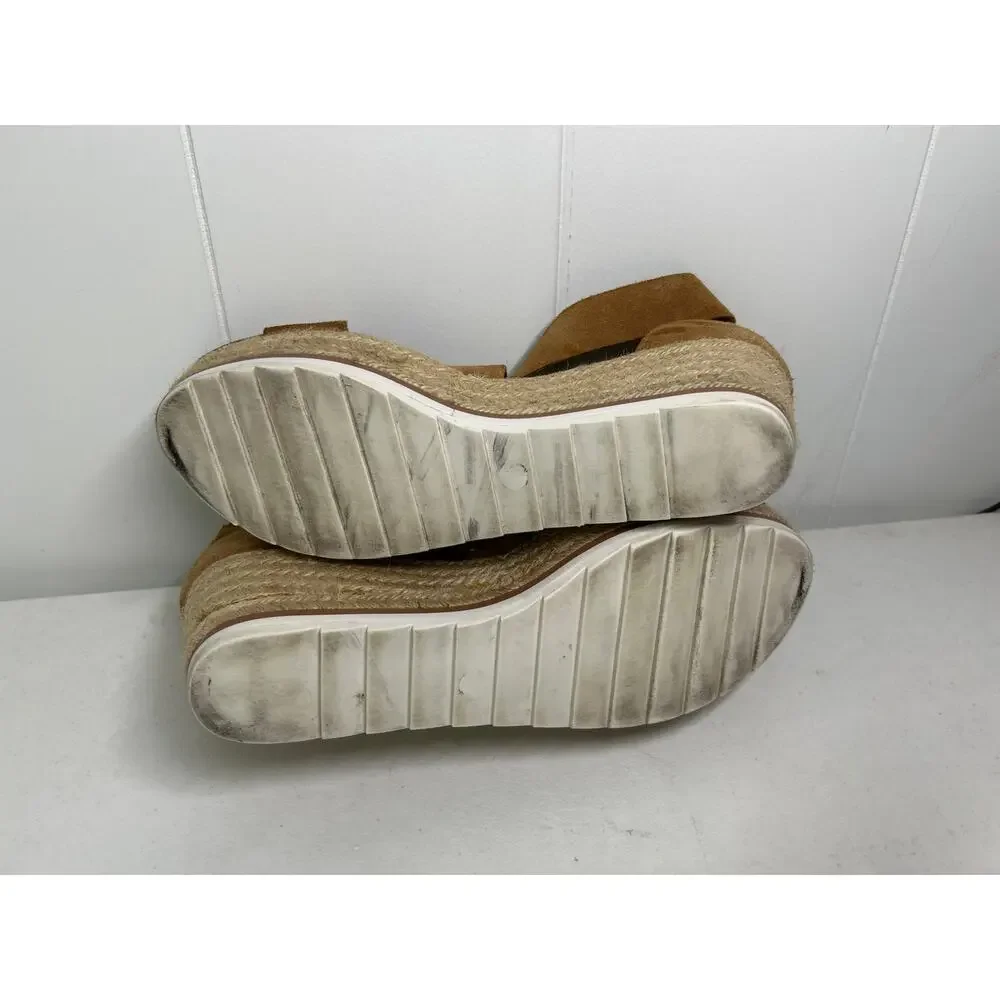 Marc Fisher Zendra Wedge Sandals In Brown. Size Women's 9.5